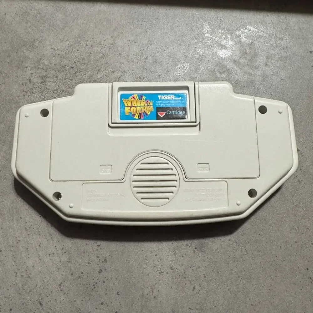 Vintage Tiger 1995 Wheel of Fortune Handheld Game - works great!